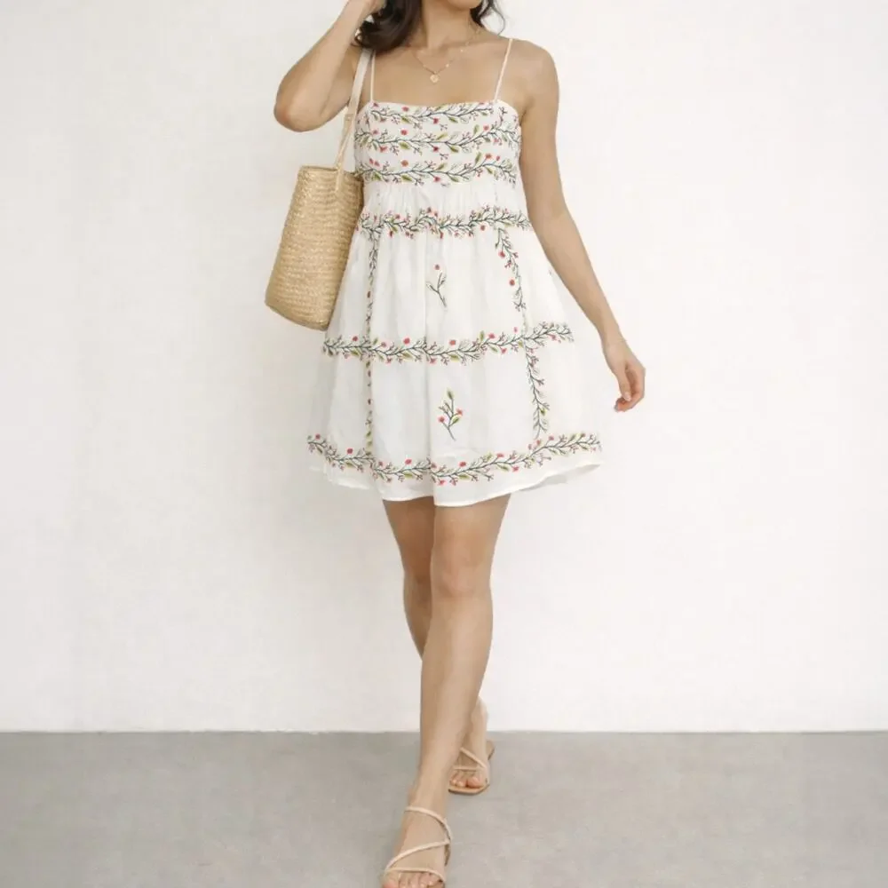 Samant Chauhan Cottage Boho Embroidered Babydoll Tiered Cami Mini Dress L Floral - Picture 1 of 14